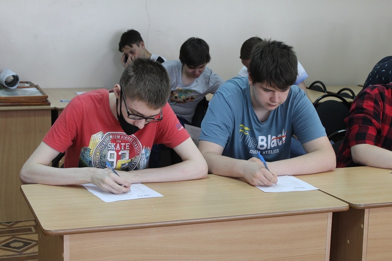 Тренинг школа агеева. Пензенский колледж информационных технологий студенческий. Тренинг в школе. Колледж Пенза. Центр Юность.